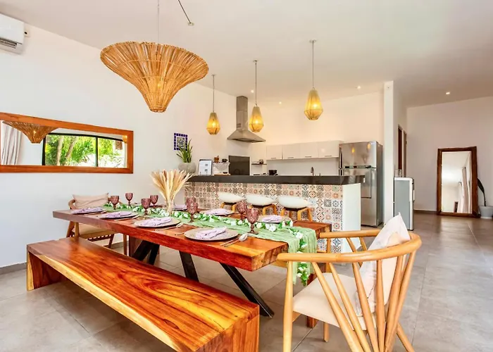 7br Dream Pool Jacuzzi And Stylish Patio Villa *